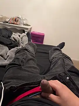 alanrguzoso012 online show from November 15, 9:22 am