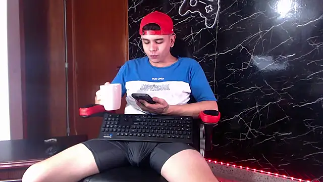 maty hardx online show from January 29, 11:51 am