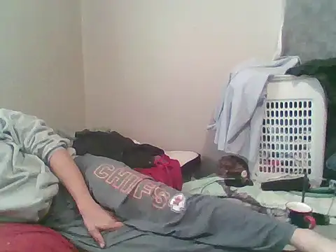 SmokingSloth online show from November 26, 5:49 pm