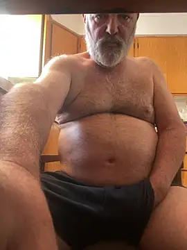 Frenchpoo online show from February 13, 1:38 pm