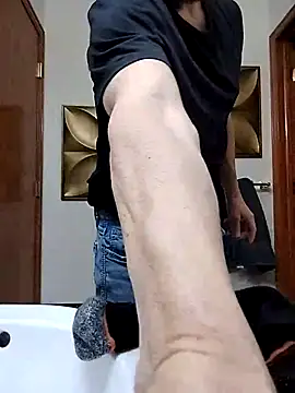 mikeystrong online show from February 18, 3:31 am