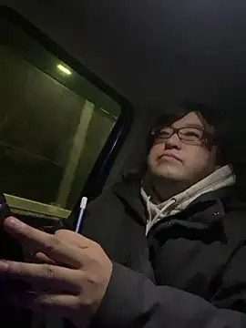 yuuki198912 online show from January 12, 11:58 am