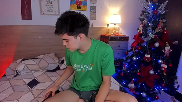 justinbiler online show from November 11, 12:43 pm