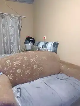 Snapshot of Sgeme325is chatting on February 2, 8:19 pm Sgeme325is online show from February 2, 8:19 pm