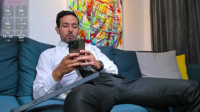 tommy raym0ndg online show from October 9, 9:09 pm