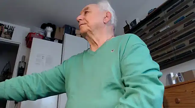 utilisasinus online show from January 21, 12:35 pm