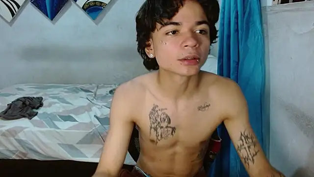 Lovebeng  online show from January 15, 12:36 am