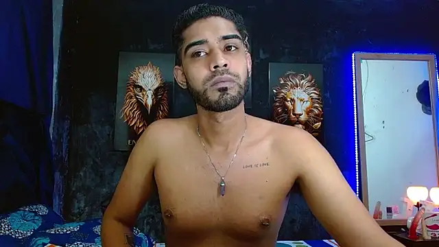 ryanse hot online show from November 11, 8:25 pm