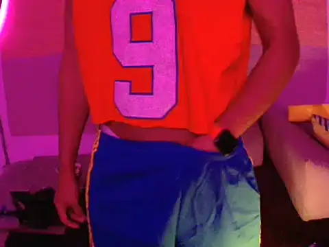 thesummerboy online show from January 19, 10:50 am