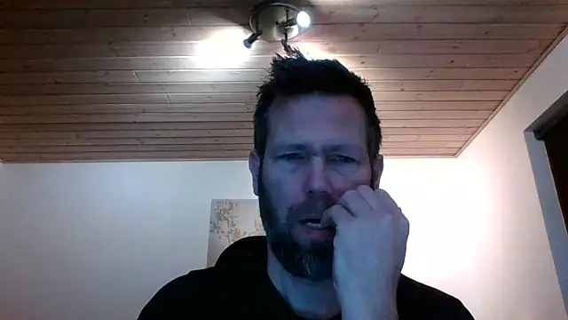 Snapshot of Gotta1 chatting on December 28, 6:49 am Gotta1 online show from December 28, 6:49 am