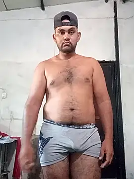 travieso2893 online show from March 17, 11:35 am