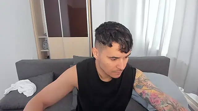 MatMalonne online show from October 31, 8:18 am