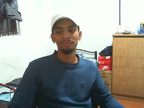 29YOURZ 28  online show from January 16, 6:21 pm