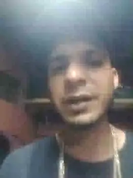 Snapshot of _Dmente_ chatting on March 2, 3:56 am  Dmente  online show from March 2, 3:56 am