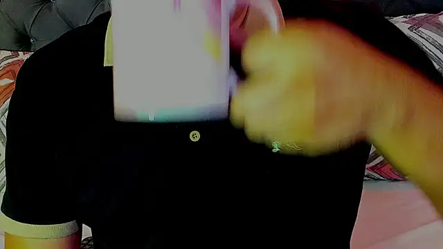 Snapshot of Jhonatan_Morales_S chatting on January 20, 11:21 pm Jhonatan Morales S online show from January 20, 11:21 pm