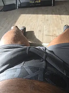 Snapshot of Keshuloveyou chatting on February 20, 8:25 pm Keshuloveyou online show from February 20, 8:25 pm