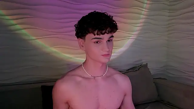 adam 21cm   online show from February 13, 4:28 pm