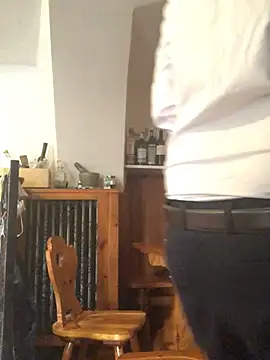 lostile8 online show from January 30, 9:57 am