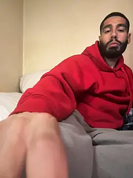 Snapshot of indosmoke chatting on March 13, 5:43 am indosmoke online show from March 13, 5:43 am