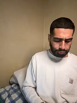 Snapshot of indosmoke chatting on January 6, 1:53 am indosmoke online show from January 6, 1:53 am