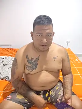 Snapshot of siatodo02 chatting on December 8, 7:32 pm siatodo02 online show from December 8, 7:32 pm