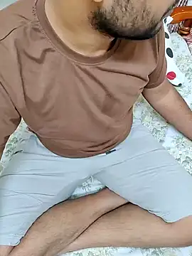 PawanHyd7 online show from January 13, 2:42 pm