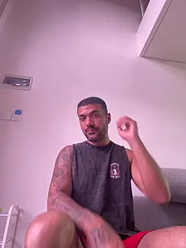 themany29 online show from April 21, 7:47 am