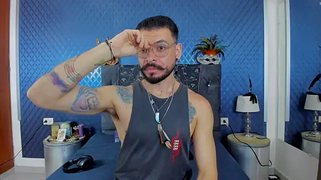 leondevereda online show from January 29, 6:39 pm