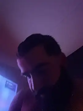 Lyon vach online show from December 2, 12:47 am