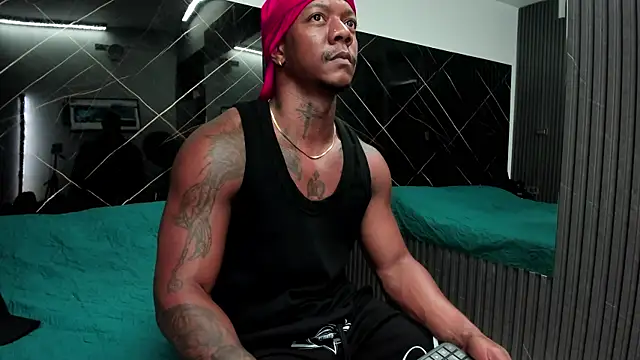 ronnie 7777 online show from March 19, 8:11 pm