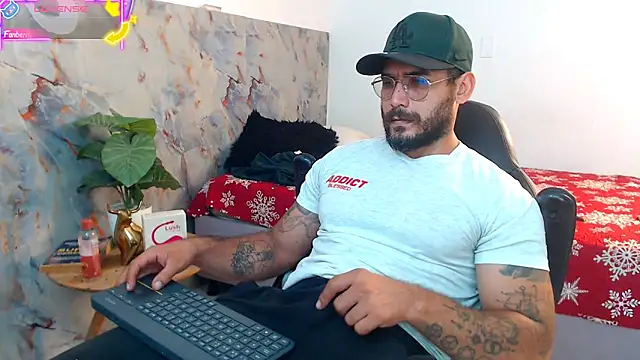 hanz col online show from October 10, 3:39 pm