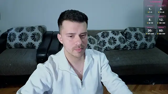 JohnnyStepBro online show from March 22, 2:33 pm