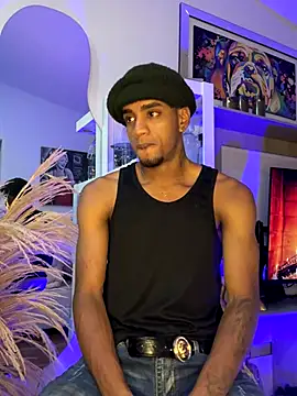 AaronCruz  online show from October 8, 4:50 am