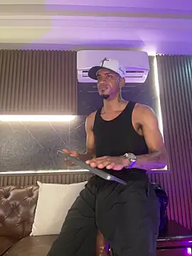 AaronCruz  online show from March 1, 12:54 am