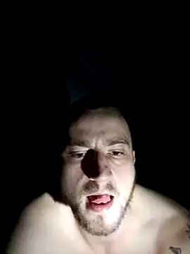 wariacik0024 online show from November 12, 12:16 am