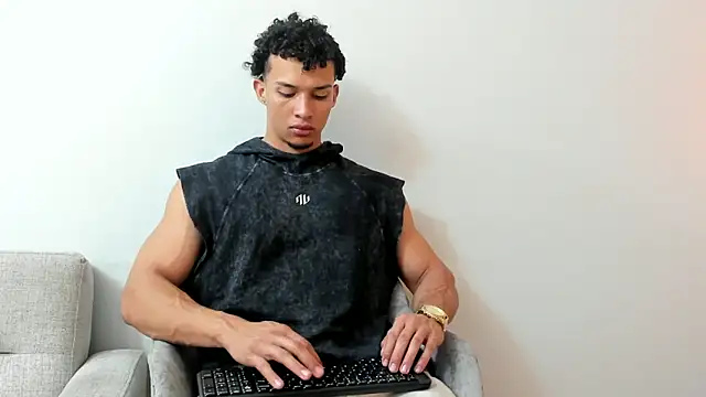 Dominick star online show from January 26, 3:38 am