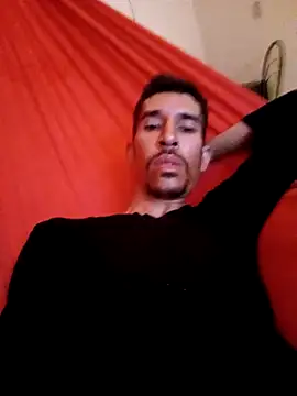 Emanuelrola online show from February 18, 1:09 pm