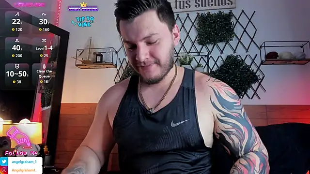 Angelgraham 1 online show from October 31, 5:05 pm