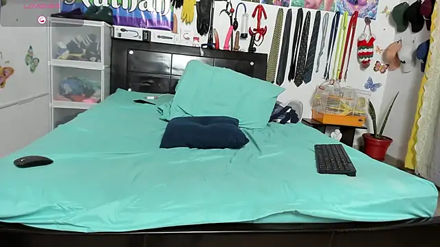 nathan sanchez online show from January 12, 6:28 am