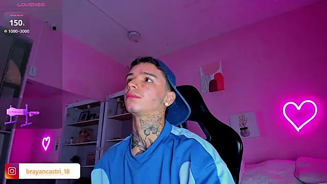 Ian Castillo  online show from September 17, 11:44 am