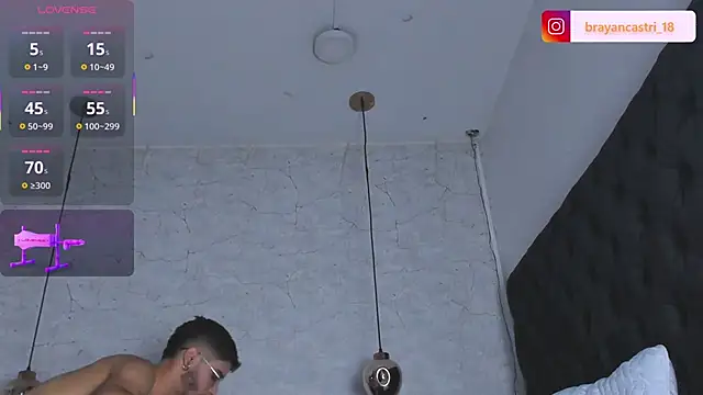 Ian Castillo  online show from March 10, 11:23 am