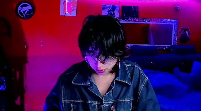 Snapshot of AnggelONfiree chatting on February 2, 2:48 am AnggelONfiree online show from February 2, 2:48 am