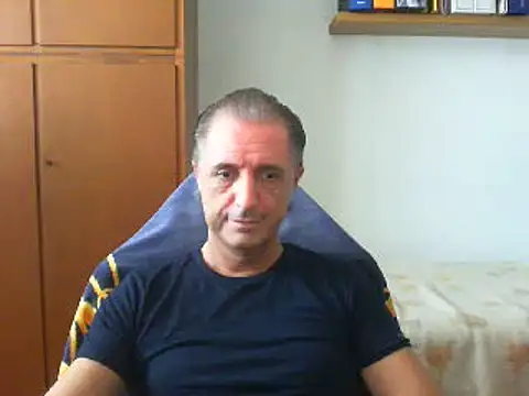 lliuk70mi online show from September 20, 1:33 pm