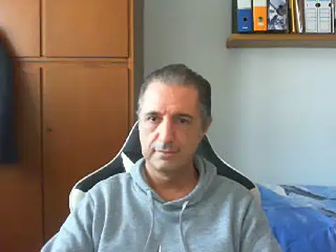 lliuk70mi online show from December 29, 1:06 pm