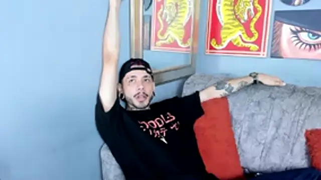 MurdockH online show from January 12, 8:57 pm