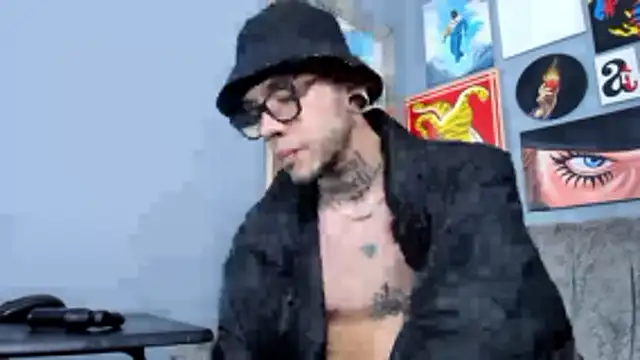 MurdockH online show from November 24, 7:42 am