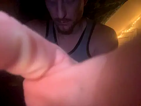 bigred0808 online show from November 24, 9:10 am