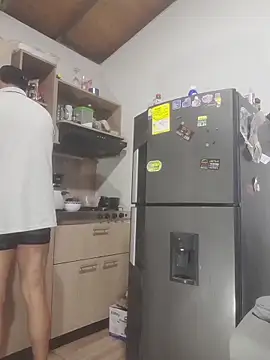 latinmartin73 online show from December 22, 2:09 am