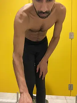 Lucascacaca online show from December 14, 6:20 pm