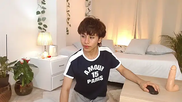 Tommyfoxboy online show from February 23, 12:54 pm